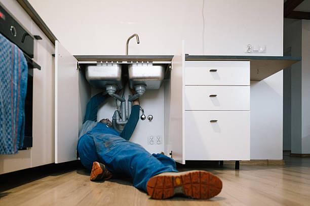 Professional Plumbing technician working in Williamsport, MD